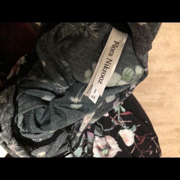 FLORA NIKROOZ Black XS Floral Cami - Picture 4 of 5